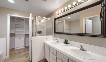 2325 Windmill Pkwy 1613, Henderson, NV 89074