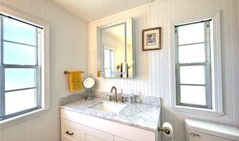 134 W SAINT ANNES Cir, Apollo Beach, FL 33572