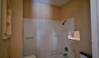2118 Harden St, Savannah, GA 31415