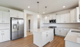 15072 Sycamore St NW, Andover, MN 55304