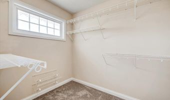 692 N Parker Ln, Bloomfield, IN 47424