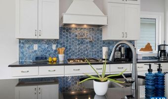 61 HILLSIDE Ln, Afton, VA 22920