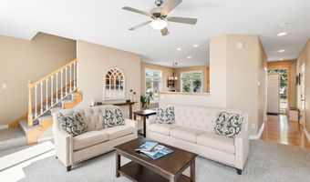 118 21st St SW, Altoona, IA 50009