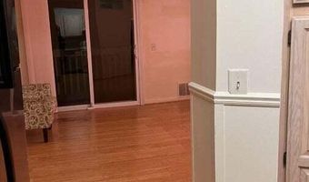 2233 S Huron Pkwy 2, Ann Arbor, MI 48104