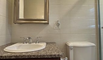 33 E 51ST St 2, Bayonne, NJ 07002