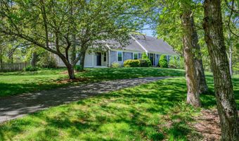 284 Bragg's Ln, Barnstable, MA 02630