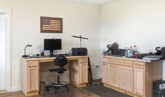 20 Pinnacle Ln, Bow, NH 03304