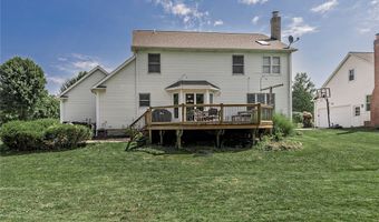 565 Walnut Ridge Trl, Aurora, OH 44202
