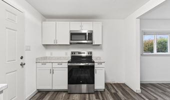2896 East St, Anderson, CA 96007