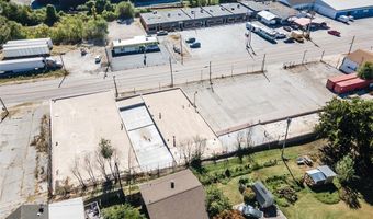 2726 E Broadway, Alton, IL 62002