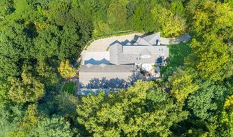 925 N River Rd, Algonquin, IL 60102