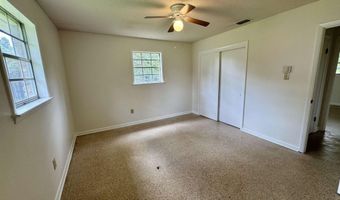 614 Hutchinson Ave, Bay Minette, AL 36507