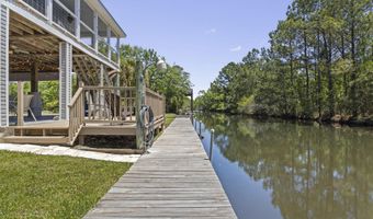 4229 21st Ave, Bay St. Louis, MS 39520