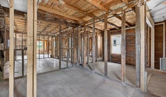6 Amherst St, Augusta, ME 04330