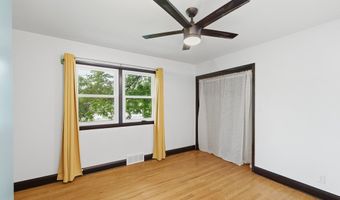 807 Hillcrest Dr, Ashland, OH 44805