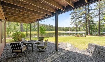 105 Lakewood Dr, Aberdeen, NC 28315