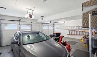 173 Jenkins Farm Rd, Chester, NH 03036