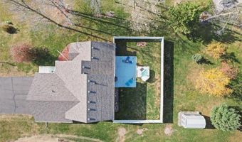 915 Wildflower Ct, Amery, WI 54001