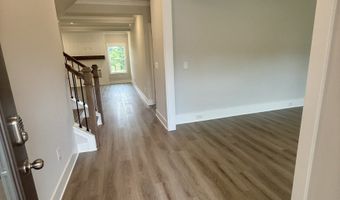 104 Chickadee Ct, Auburn, GA 30011