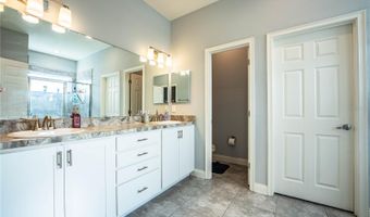 261 WALKERS POINT Dr, Auburndale, FL 33823