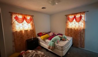 1607 EVERGREEN St, Amarillo, TX 79107