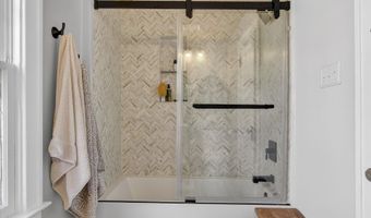 1732 Jackson Ave, Ann Arbor, MI 48103