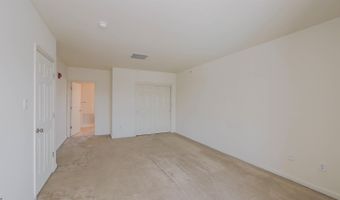 4 Chelsea Ct, Atlantic City, NJ 08401