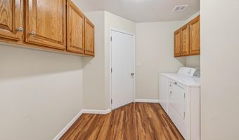 2990 NE Wells Acres Rd, Bend, OR 97701