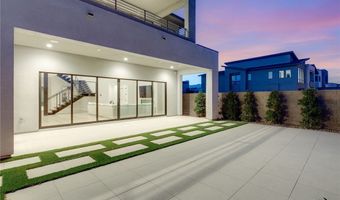 4822 Shady Ridge Dr, Las Vegas, NV 89135