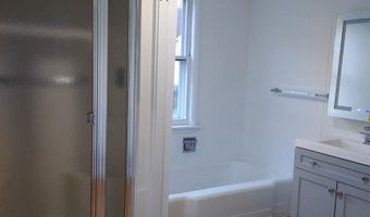 1108 W SPENCER St, Appleton, WI 54914