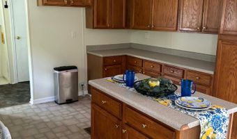 7161 Windy Ct E, Bailey, NC 27807