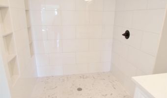 7 CHRISTOPHER Way, Anniston, AL 36207