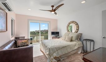 5609 Poola St A, Honolulu, HI 96821