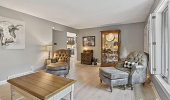 86 Carl Dr NE, Ada, MI 49301