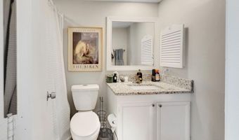 63 Sycamore Ln, Brandon, MS 39042