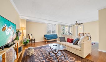 501 SLATERS Ln 402, Alexandria, VA 22314