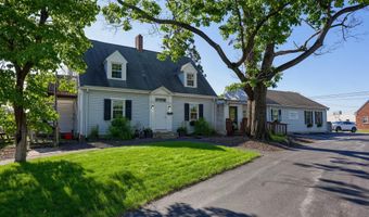101 S 7TH St, Akron, PA 17501