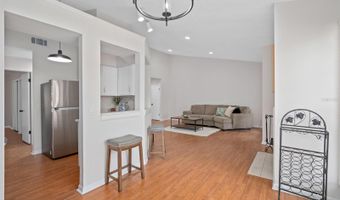 670 SANDY NECK Ln 201, Altamonte Springs, FL 32714