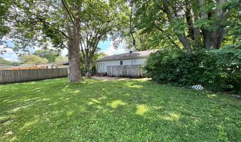 2010 Hunziker Dr, Ames, IA 50010