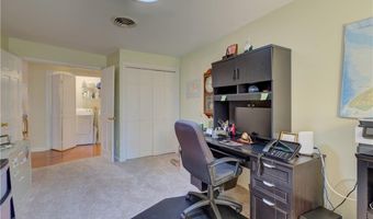 123 Pine Glen Dr, East Greenwich, RI 02818