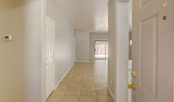 2043 N Holguin Way, Chandler, AZ 85225