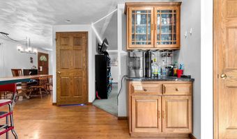 1508 N NICHOLAS St, Appleton, WI 54914