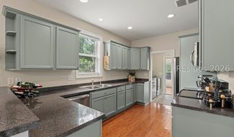 6 White Pond Blvd, Beaufort, SC 29902