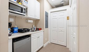 23 Plantation Park 204, Bluffton, SC 29910