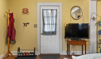 22 Cobb Rd, Bath, ME 04530