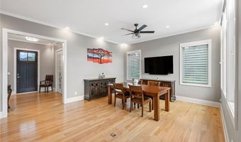 435 Dunwoody Dr, Aurora, OH 44202