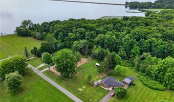 6784 Grandview Dr, Andover, OH 44003