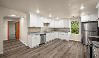 15407 Aberdeen Rd, Bennington, IN 47011