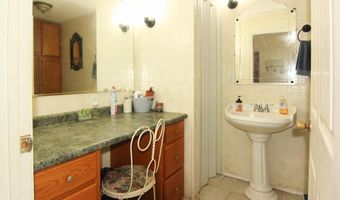 17748 State Highway C, Advance, MO 63730