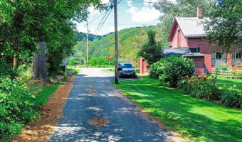 36 Graham St, Bethel, VT 05032